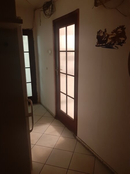 Aparatorii Patriei camera in apartament