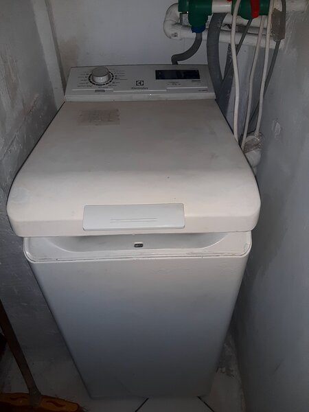 Aparatorii Patriei camera in apartament